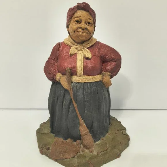 Gone with Wind Hattie Sculpture Gnome by artist Tom Clark Signed - Picture 1 of 9